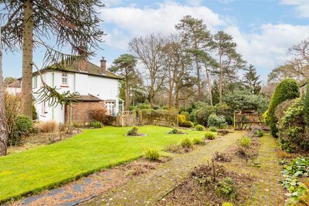 5 bedroom Detached house for sale in Shirley Hills Road, Croydon