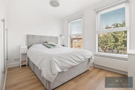 2 bedroom Terraced House for sale in Fawcett Road, Croydon