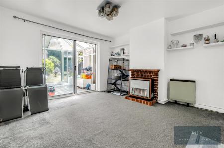3 bedroom Semi-detached house for sale in Violet Lane, Croydon