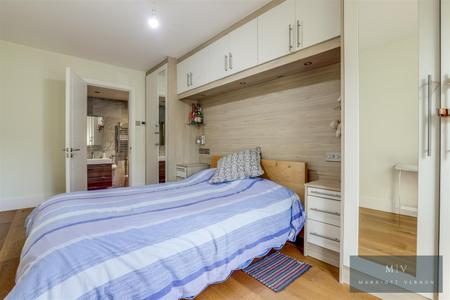 4 bedroom Terraced House for sale in Hunters Way, Croydon