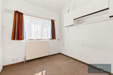 3 bedroom House for sale in Church Way, South Croydon