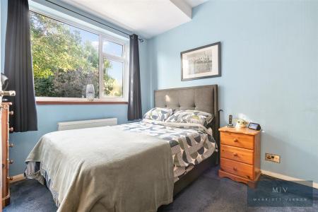 3 bedroom Flat for sale in Alton Road, Croydon