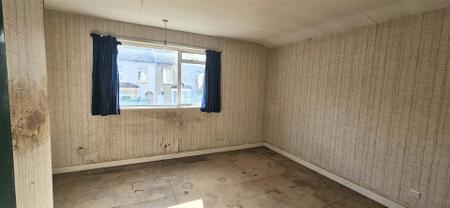 3 bedroom Detached house for sale in Grange Park Road, Thornton Heath