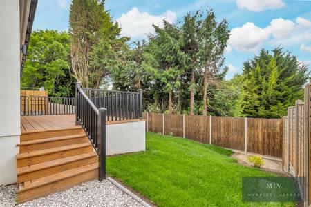 3 bedroom Semi-detached bungalow for sale in Croham Mount, South Croydon