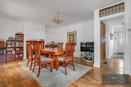 3 bedroom Terraced House for sale in Brockenhurst Way, London