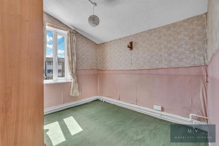 3 bedroom Terraced House for sale in Penrith Road, Thornton Heath