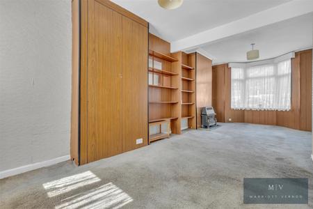 3 bedroom Terraced House for sale in Penrith Road, Thornton Heath