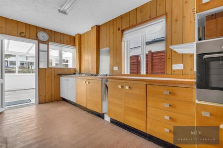 3 bedroom Terraced House for sale in Penrith Road, Thornton Heath