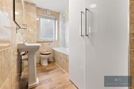 1 bedroom Flat for sale in South Park Hill Road, South Croydon