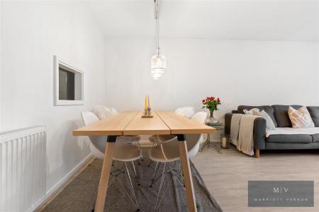 2 bedroom Flat for sale in Park Hill Rise, Croydon