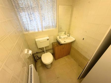 2 bedroom Terraced House for sale in Mitcham Road, Croydon