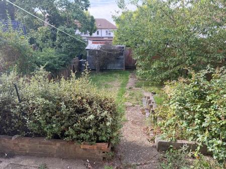 2 bedroom Terraced House for sale in Mitcham Road, Croydon