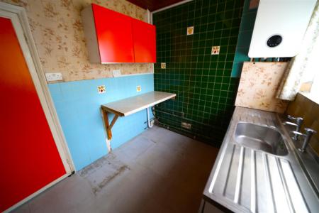 2 bedroom Terraced House for sale in Mitcham Road, Croydon