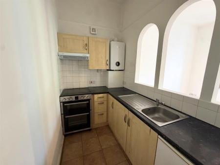1 bedroom Flat to let in Birdhurst Road, South Croydon