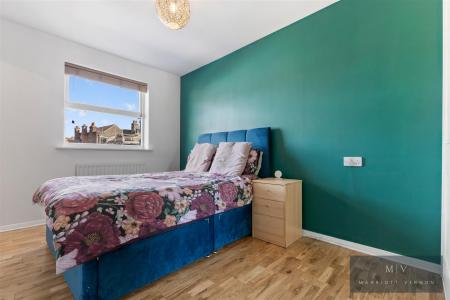 4 bedroom Terraced House for sale in Whitstable Place, Croydon