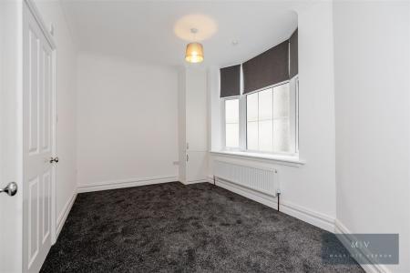 1 bedroom Flat to let in Beech House Road, Croydon