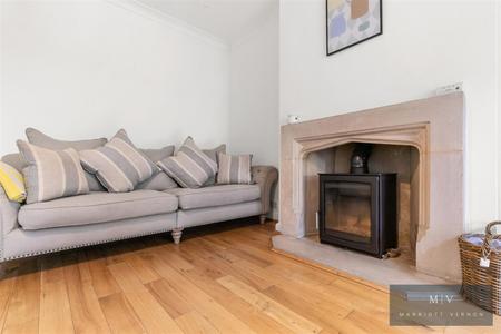 5 bedroom Detached house for sale in Manor Way, South Croydon