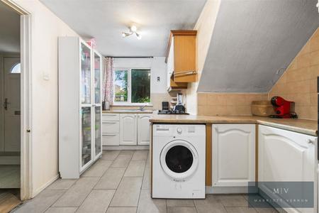 2 bedroom Flat for sale in Park Hill Road, Croydon