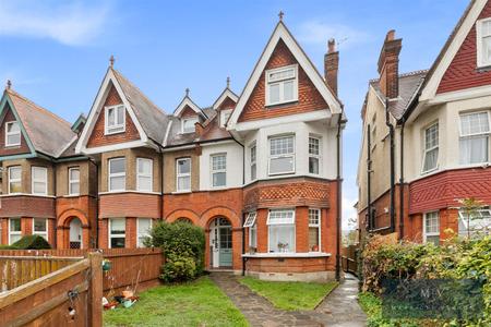 1 bedroom Flat for sale in St. Augustines Avenue, South Croydon
