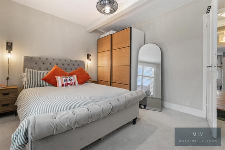 2 bedroom Terraced House for sale in Jarvis Road, South Croydon
