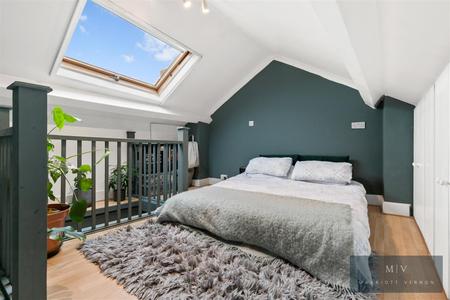 2 bedroom Terraced House for sale in Jarvis Road, South Croydon