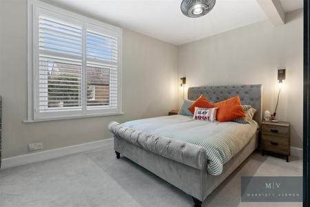 2 bedroom Terraced House for sale in Jarvis Road, South Croydon