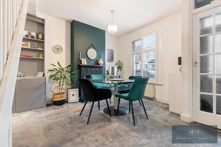 2 bedroom Terraced House for sale in Jarvis Road, South Croydon