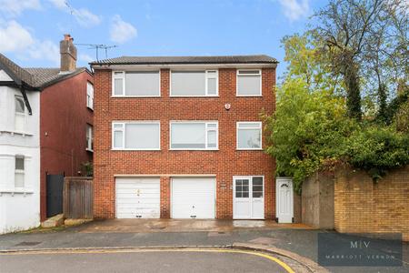 Temple Road, Croydon