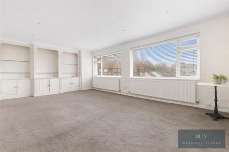 1 bedroom Flat for sale in Temple Road, Croydon