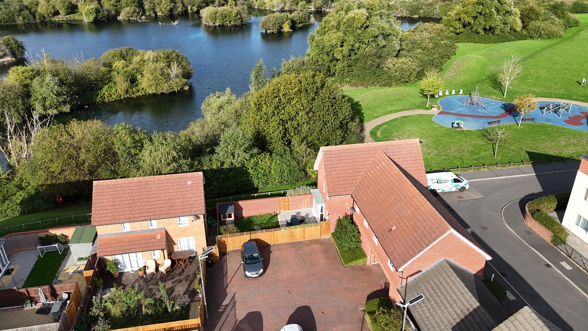 Farlakes Drive, Peterborough