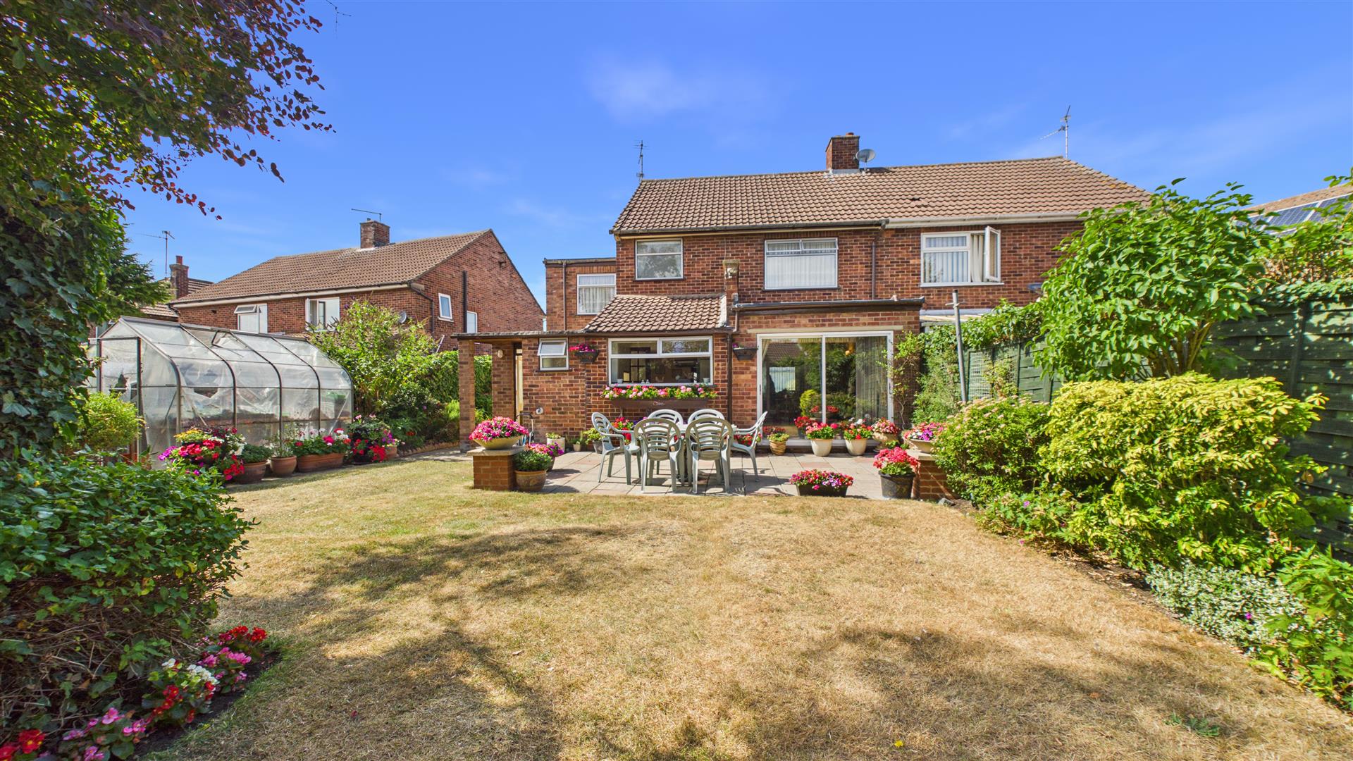 Francis Gardens, Peterborough
