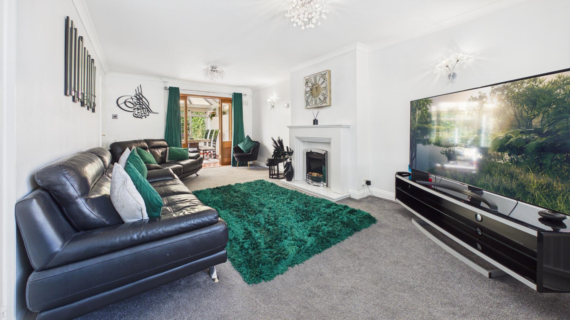 Enfield Gardens, Peterborough
