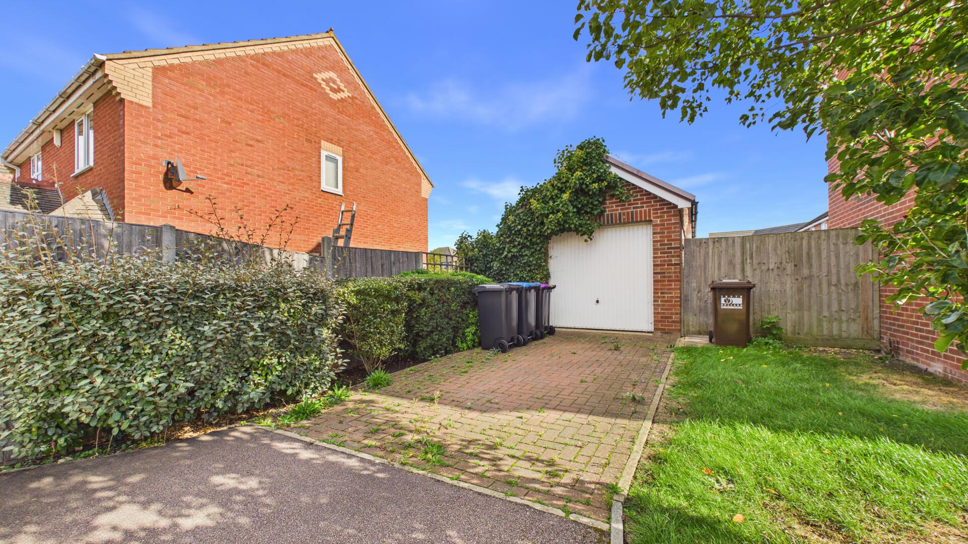 St. Vincent Close, Crowland, Peterborough