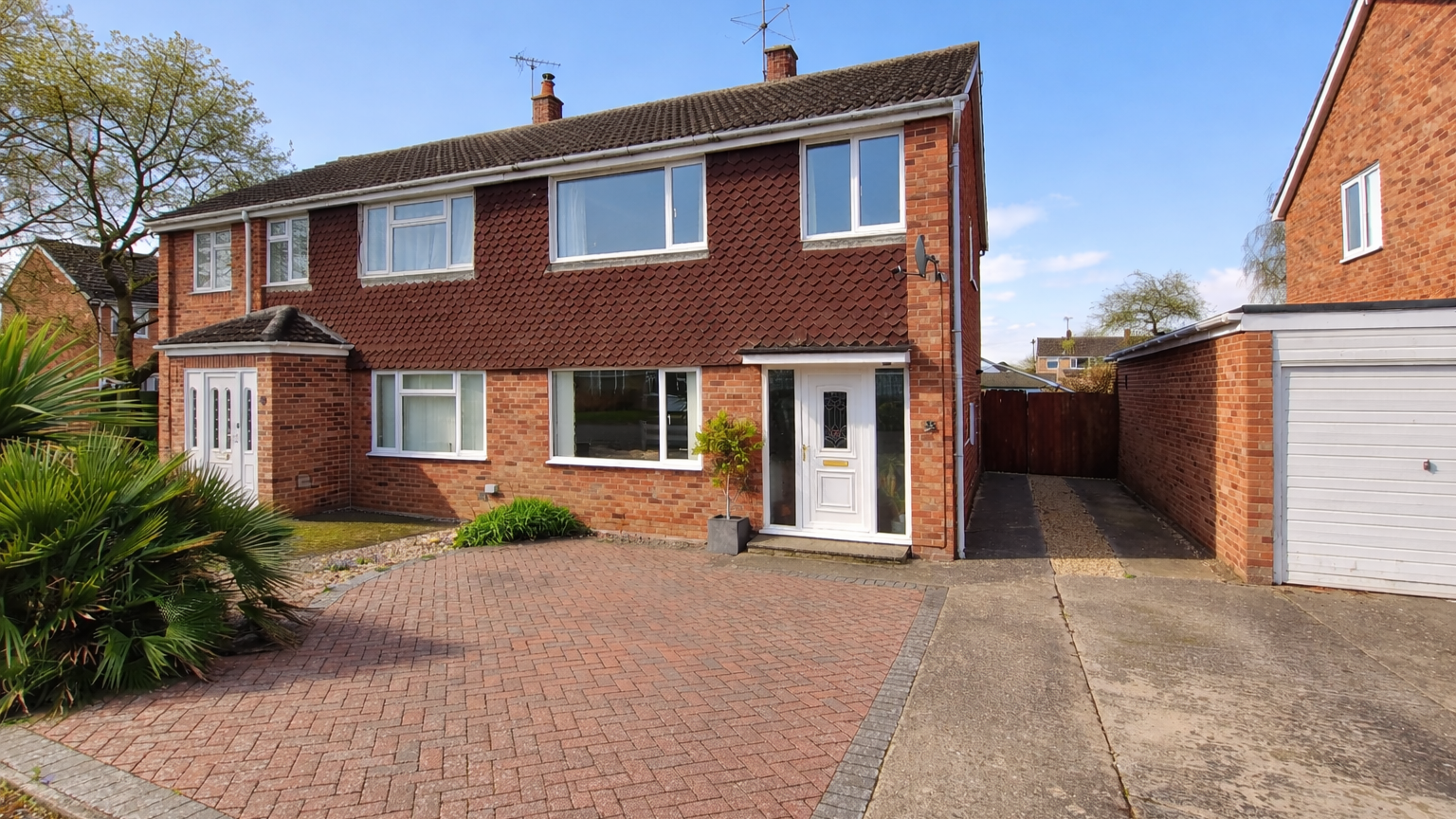 Deer Park Road, LANGTOFT, Peterborough