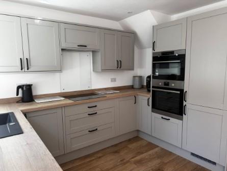 Falcon Way, Bourne
