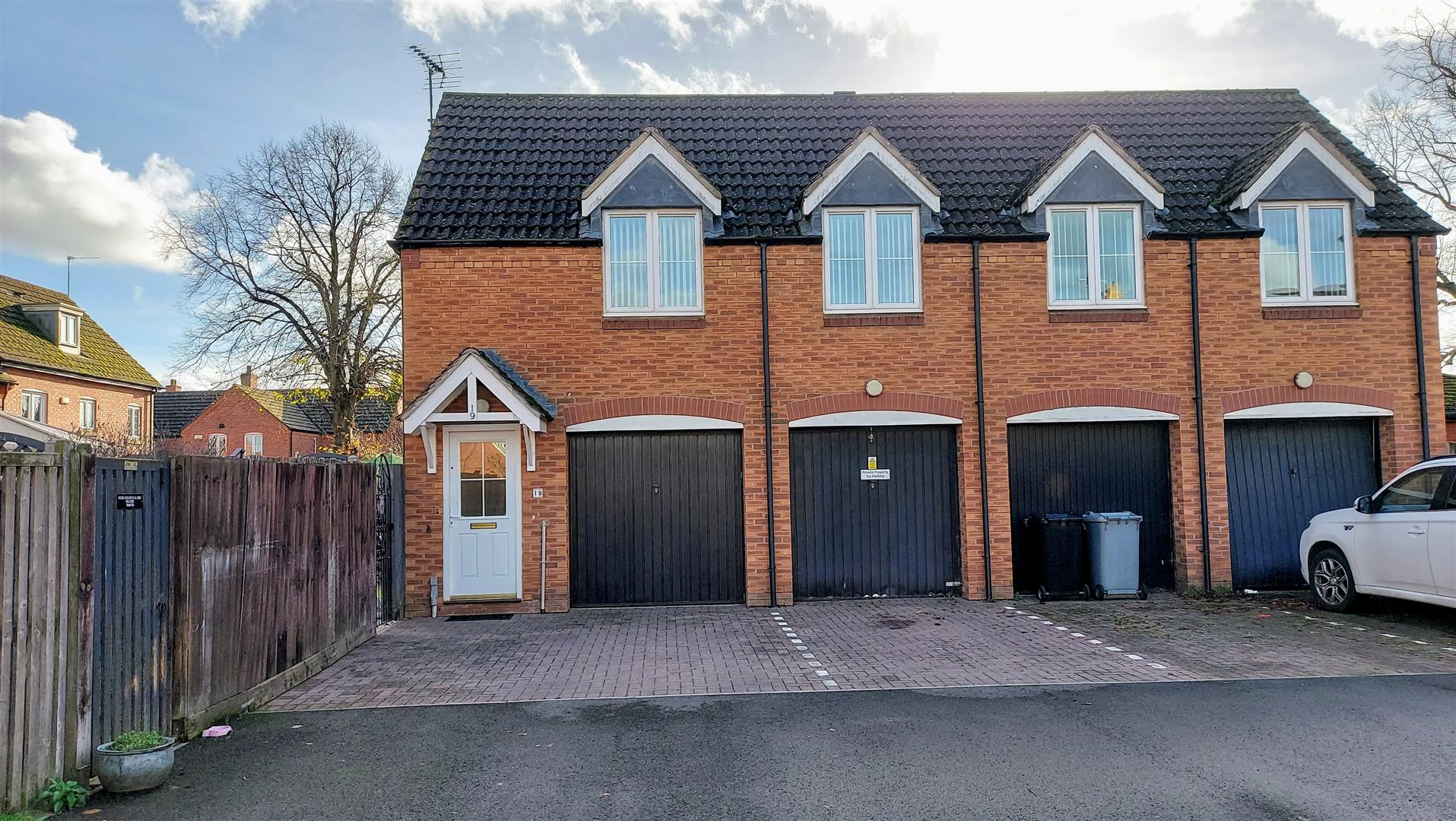 Merlin Close