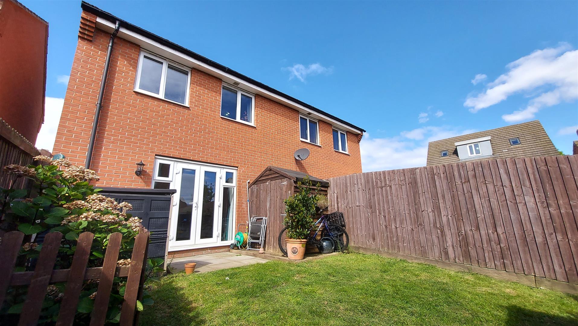Taunton Road, Bourne