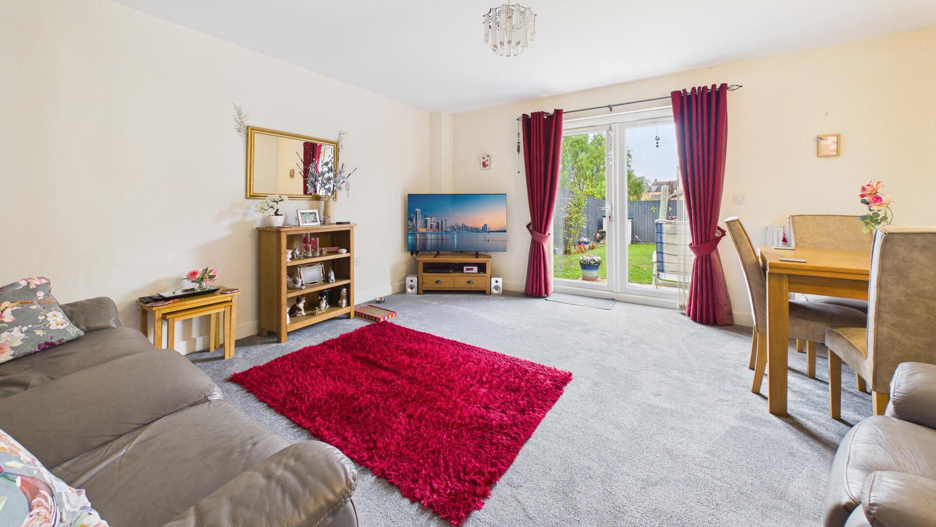 Sandown Drive, Bourne