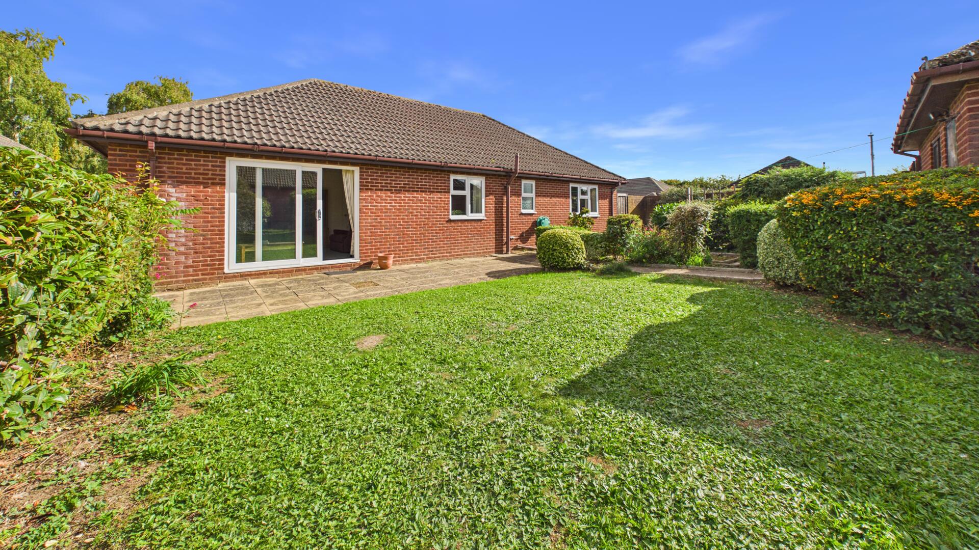 Barkston Close, Bourne
