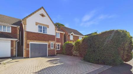 Paddington Way, Morton, Bourne