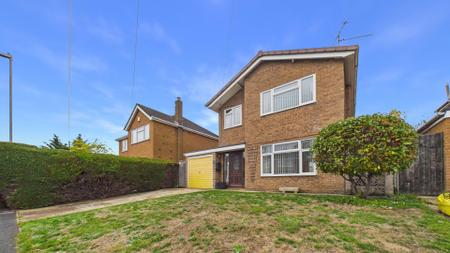 Northfields, Bourne