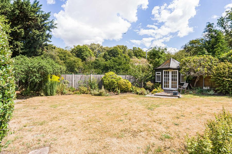 Brookside Crescent, Cuffley