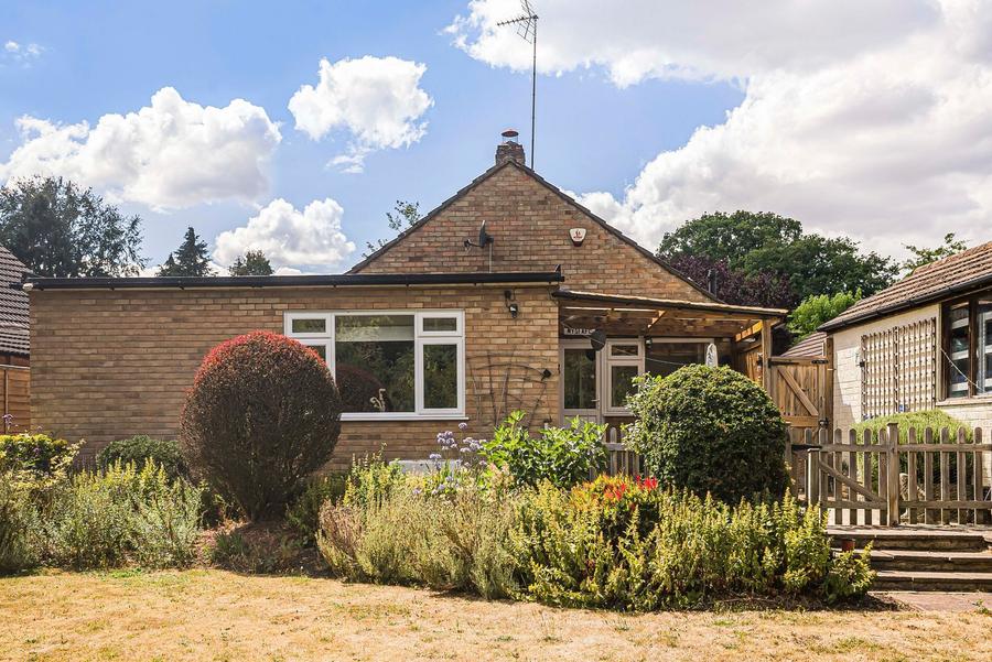Brookside Crescent, Cuffley