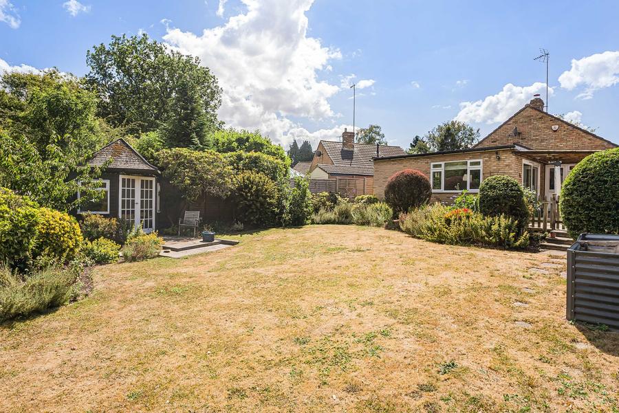 Brookside Crescent, Cuffley