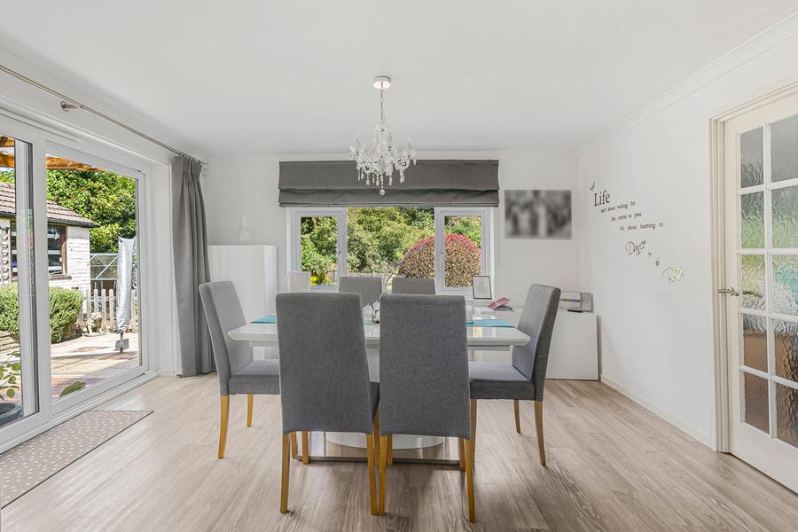 Brookside Crescent, Cuffley