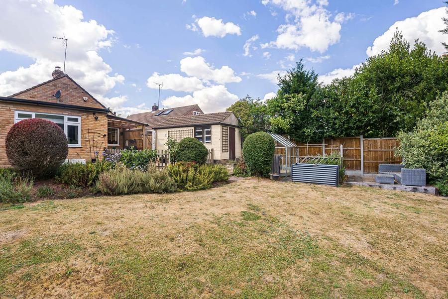 Brookside Crescent, Cuffley