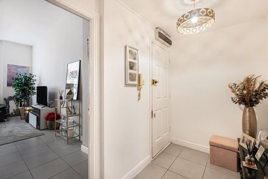 Harston Drive, Enfield