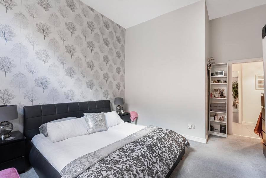 Harston Drive, Enfield