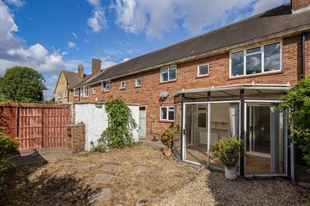 Lakeside Road, Cheshunt