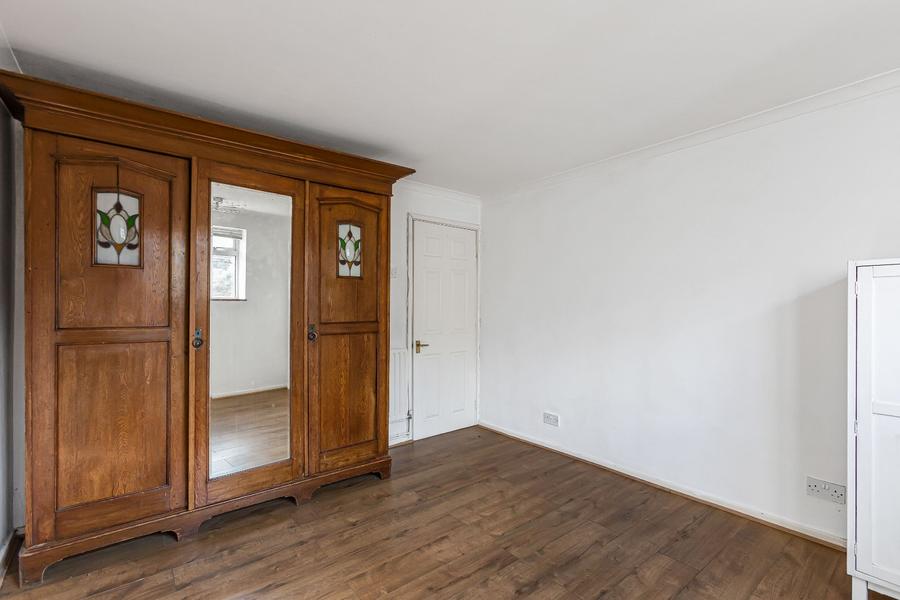Lakeside Road, Cheshunt